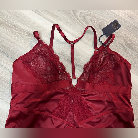 Red teddy - Picture 2 of 6